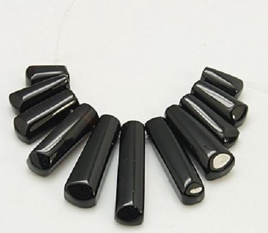 Natuurstenen kralen, Zwart agaat, focal XL waaier, bestaand uit 11 onderdelen.